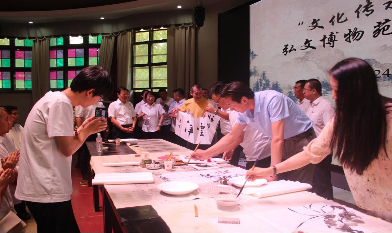 图片3.jpg 图片3.jpg